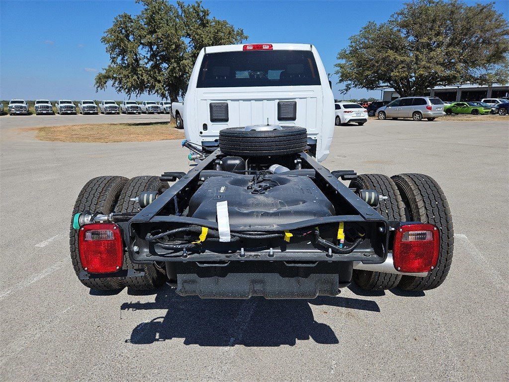 New 2026 RAM 5500 Tradesman w/ Chrome Appearance Group image 5