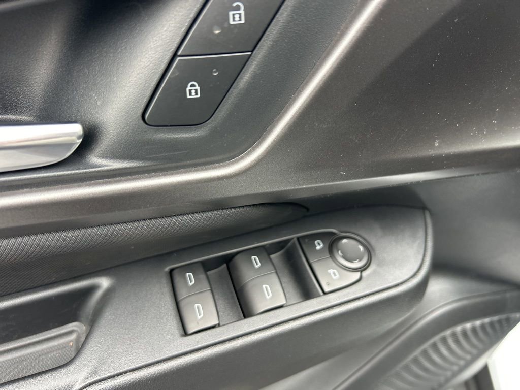 New 2026 Chevrolet Equinox EV LT image 13