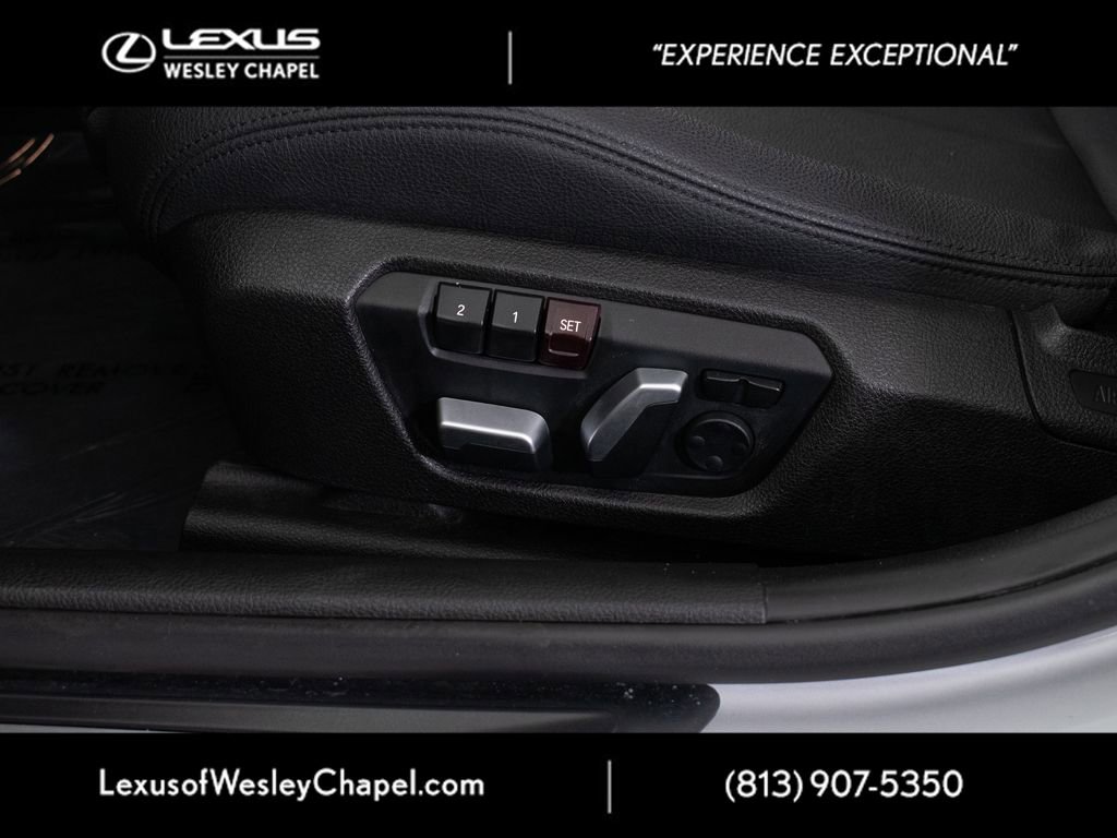 Used 2018 BMW 330i Sedan RWD image 19