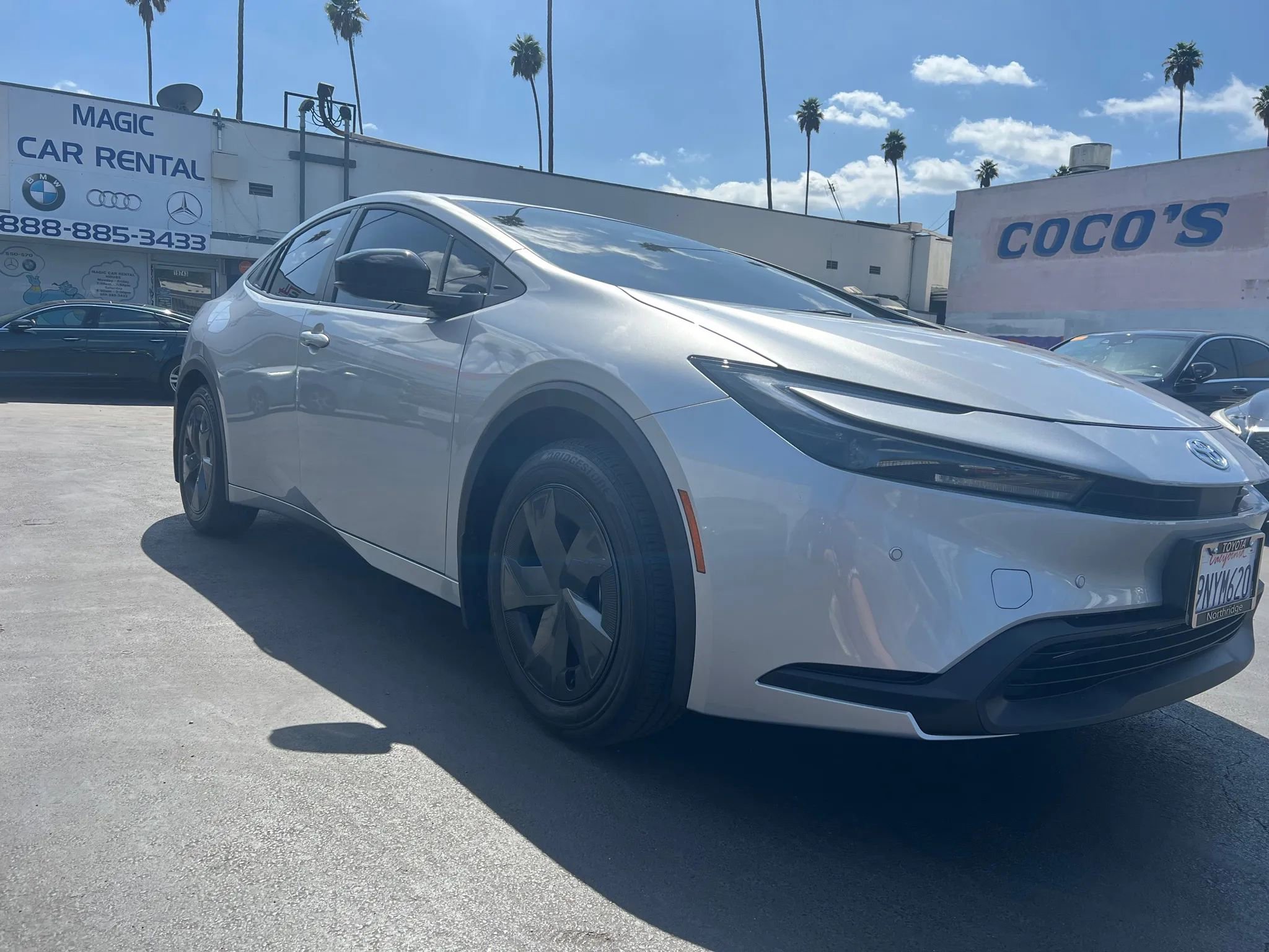 Used 2024 Toyota Prius LE image 3