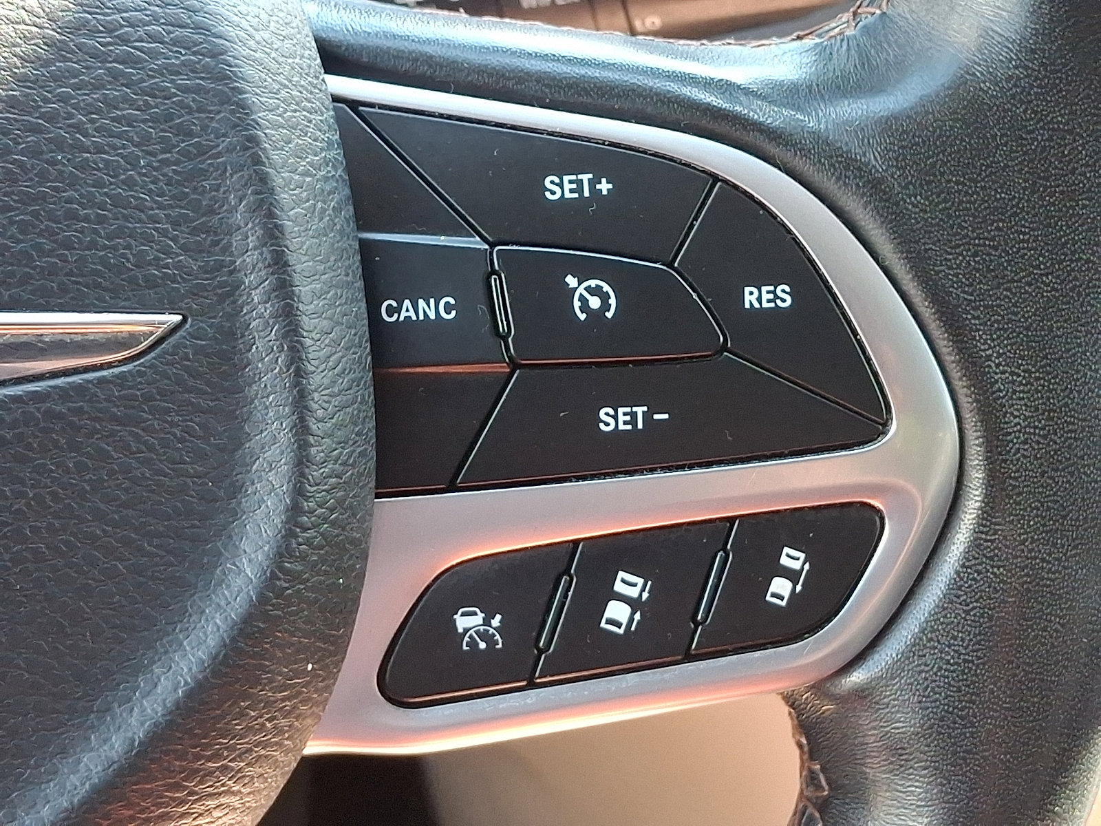 Certified 2020 Chrysler Pacifica Touring-L Plus FWD image 21