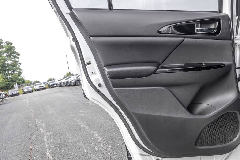 Used 2019 Mitsubishi Eclipse Cross SE AWD/4WD image 30