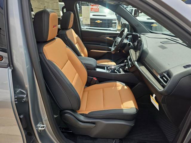 New 2027 Chevrolet Traverse Z71 w/ Enhanced Driving Package AWD/4WD image 29