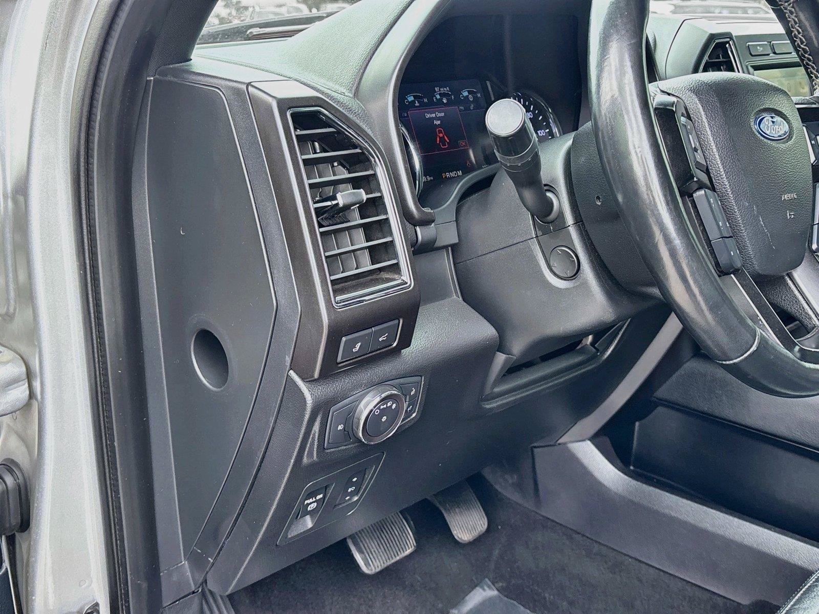 Used 2019 Ford Expedition Max Limited RWD image 10
