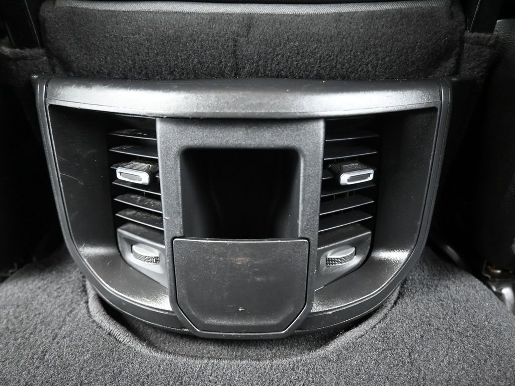 Used 2024 RAM 3500 Big Horn image 36