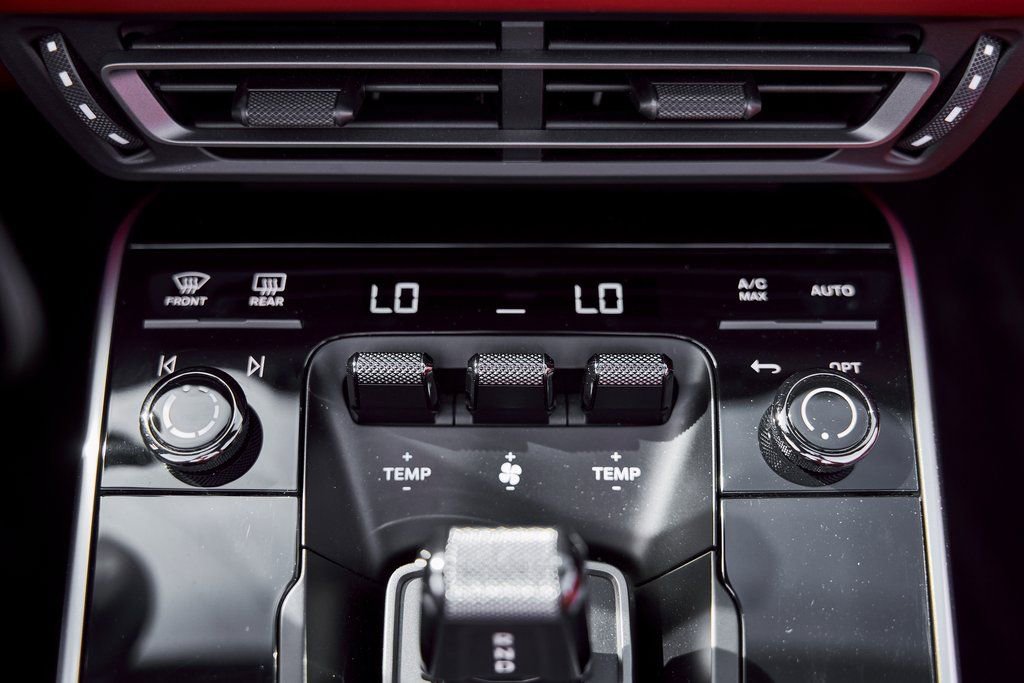 Used 2022 Porsche 911 Turbo S w/ 911 Turbo Sportdesign Package image 68