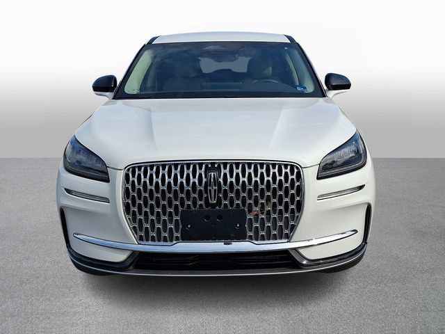Used 2024 Lincoln Corsair AWD image 2