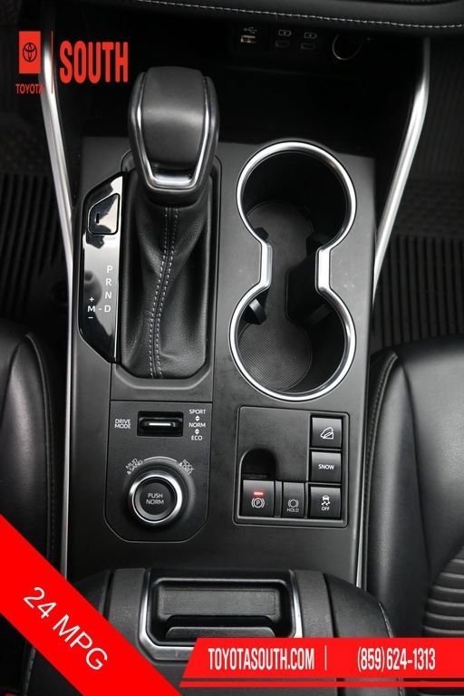 Used 2023 Toyota Highlander XSE image 20