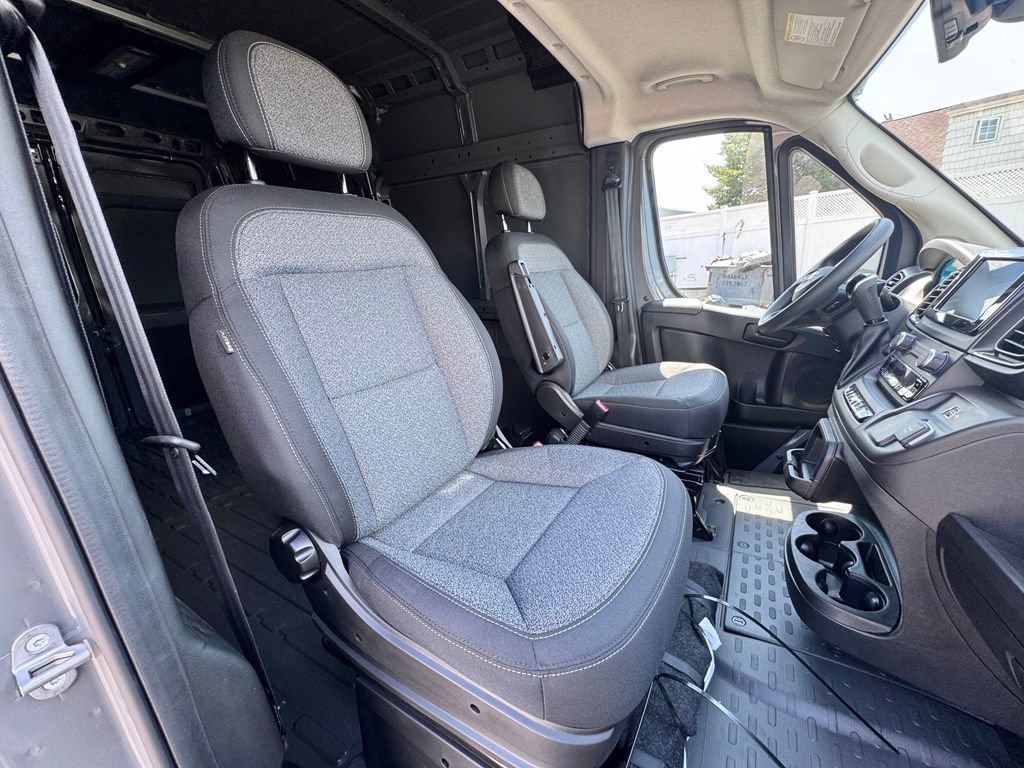 Used 2026 RAM ProMaster 1500 w/ Safety Group FWD image 21