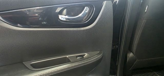 Used 2019 Nissan Rogue Sport SV w/ Technology Package image 25