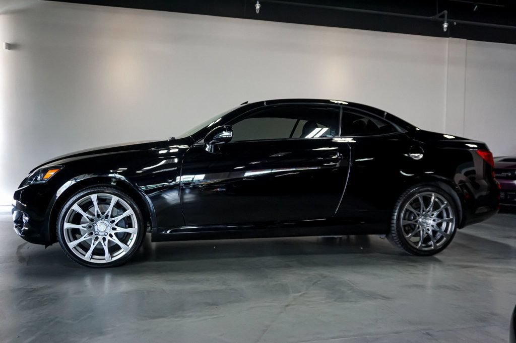 Used 2013 Lexus IS 350C w/ Luxury Pkg RWD image 32