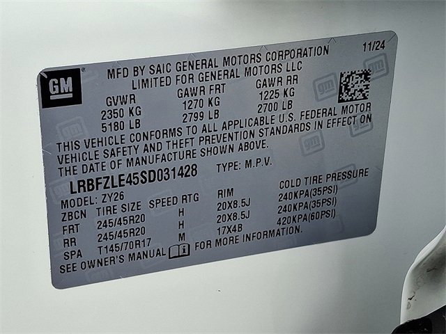 Certified 2025 Buick Envision Sport Touring image 27