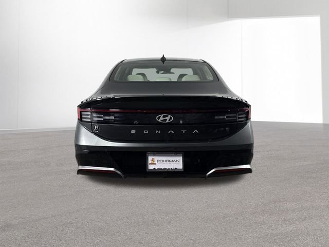 New 2026 Hyundai Sonata SEL FWD image 6