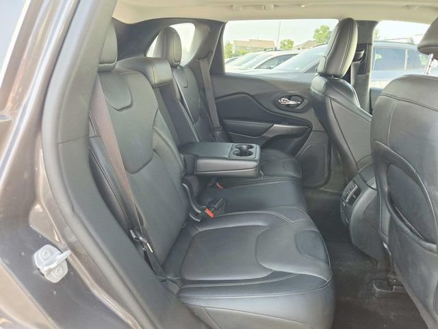 Used 2022 Jeep Cherokee Limited w/ Elite Package AWD/4WD image 12