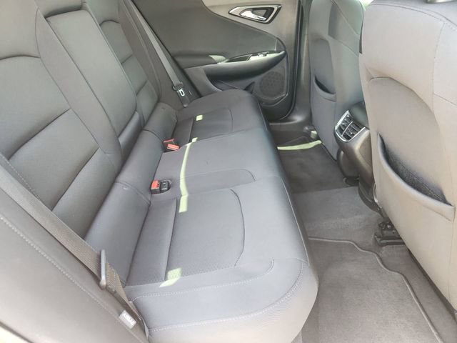 Used 2017 Chevrolet Malibu LT FWD image 25
