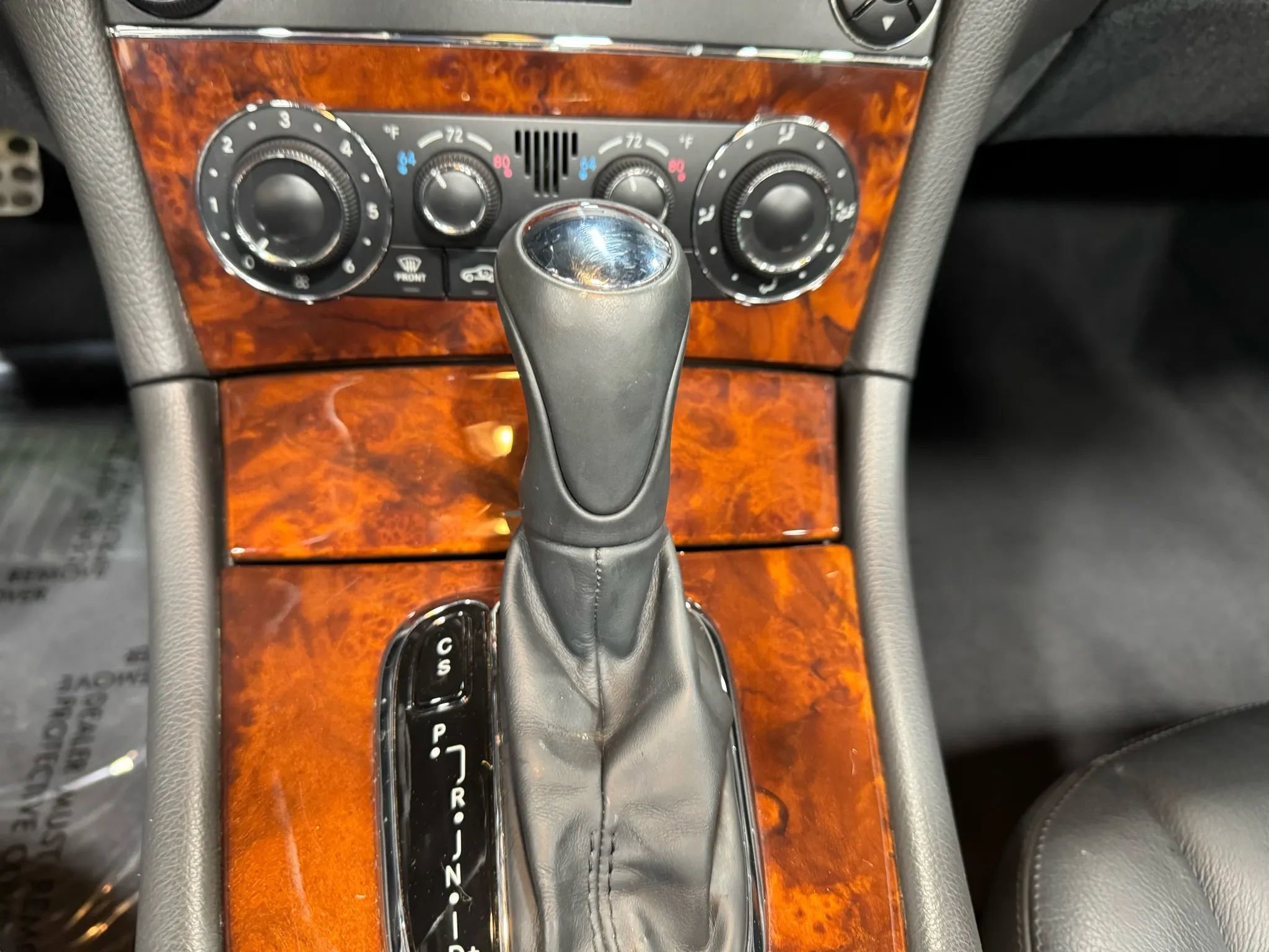 Used 2005 Mercedes-Benz CLK 320 Cabriolet image 66