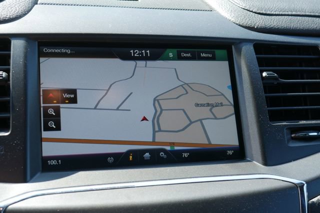 Used 2013 Lincoln MKS FWD image 5