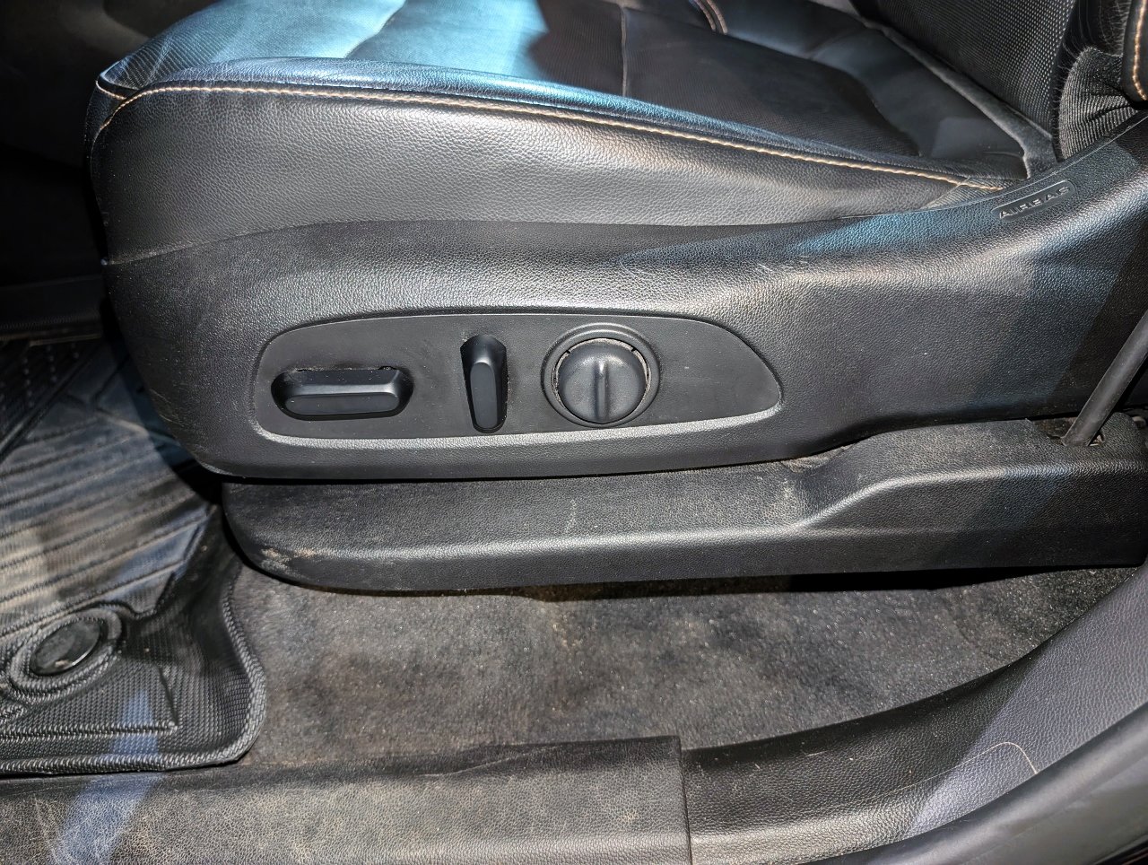 Used 2019 Chevrolet Traverse Premier w/ Redline Edition image 20