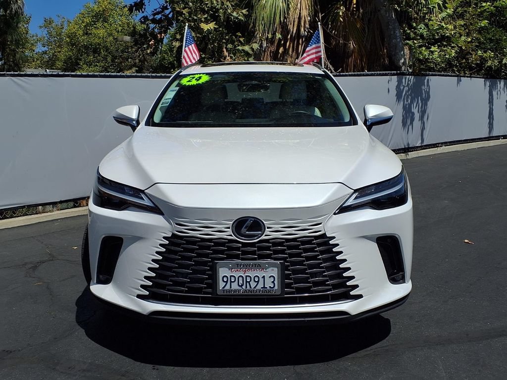 Used 2024 Lexus RX 350 FWD w/ Technology Package image 2