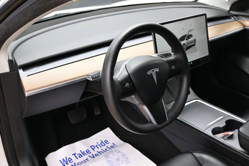 Used 2023 Tesla Model 3 Standard Range RWD image 17