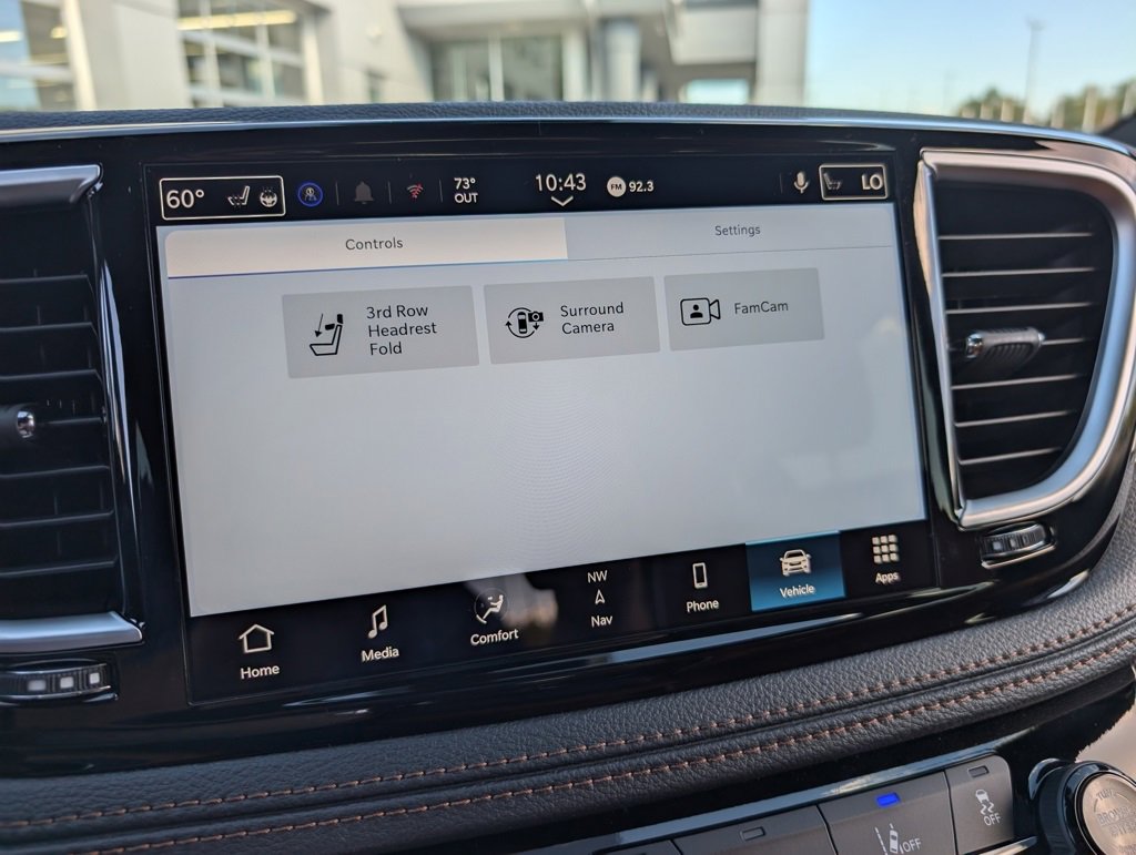 New 2026 Chrysler Pacifica Pinnacle image 29