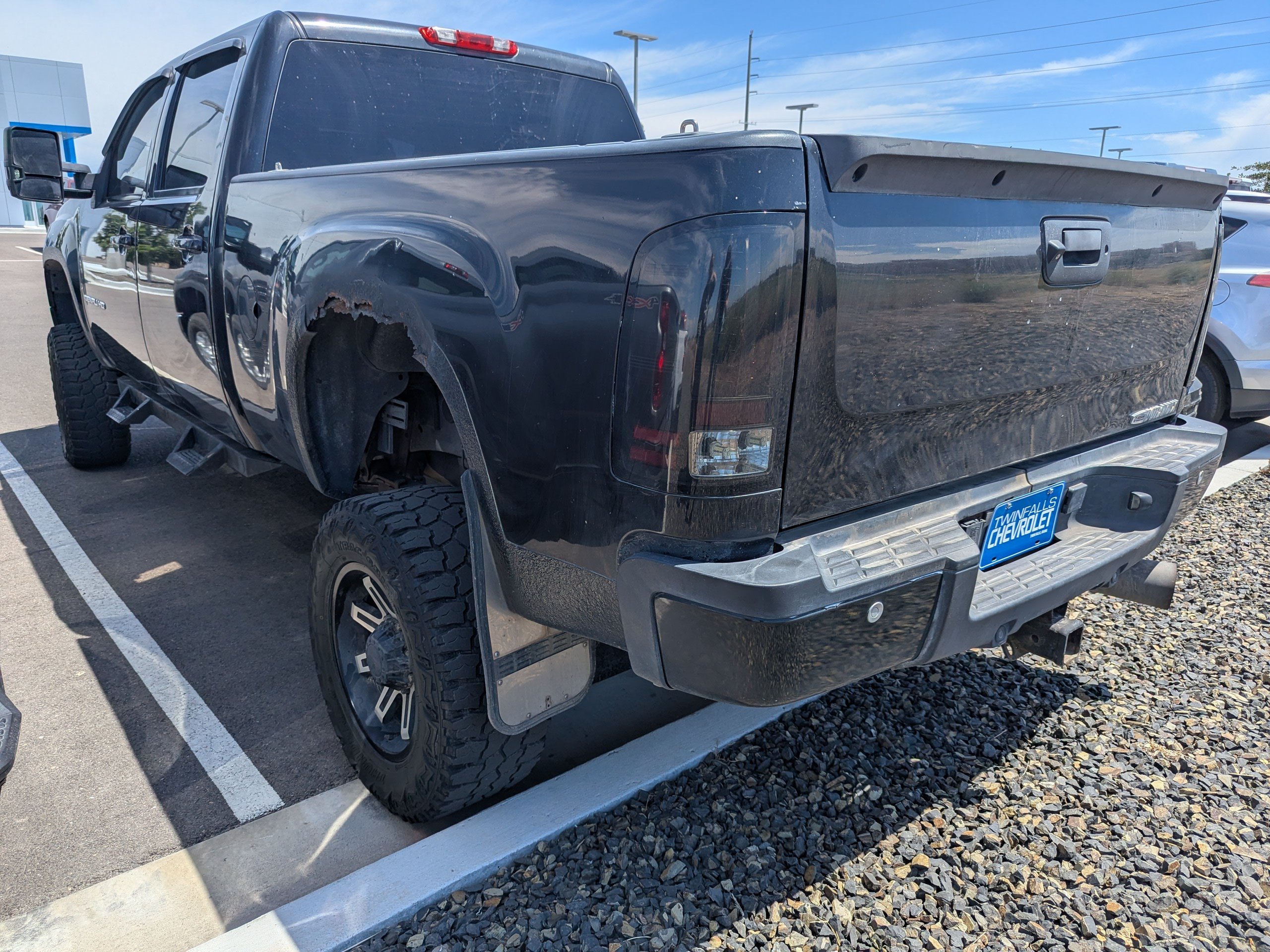 Used 2010 GMC Sierra 2500 SLT AWD/4WD image 21