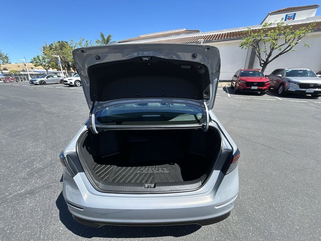 Used 2025 Honda Accord EX-L image 24
