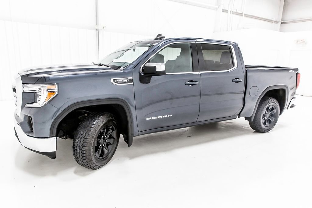 Used 2020 GMC Sierra 1500 SLE w/ SLE Value Package AWD/4WD image 3