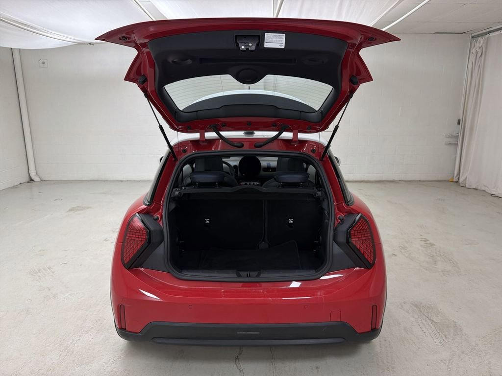 Certified 2025 MINI Cooper S image 26