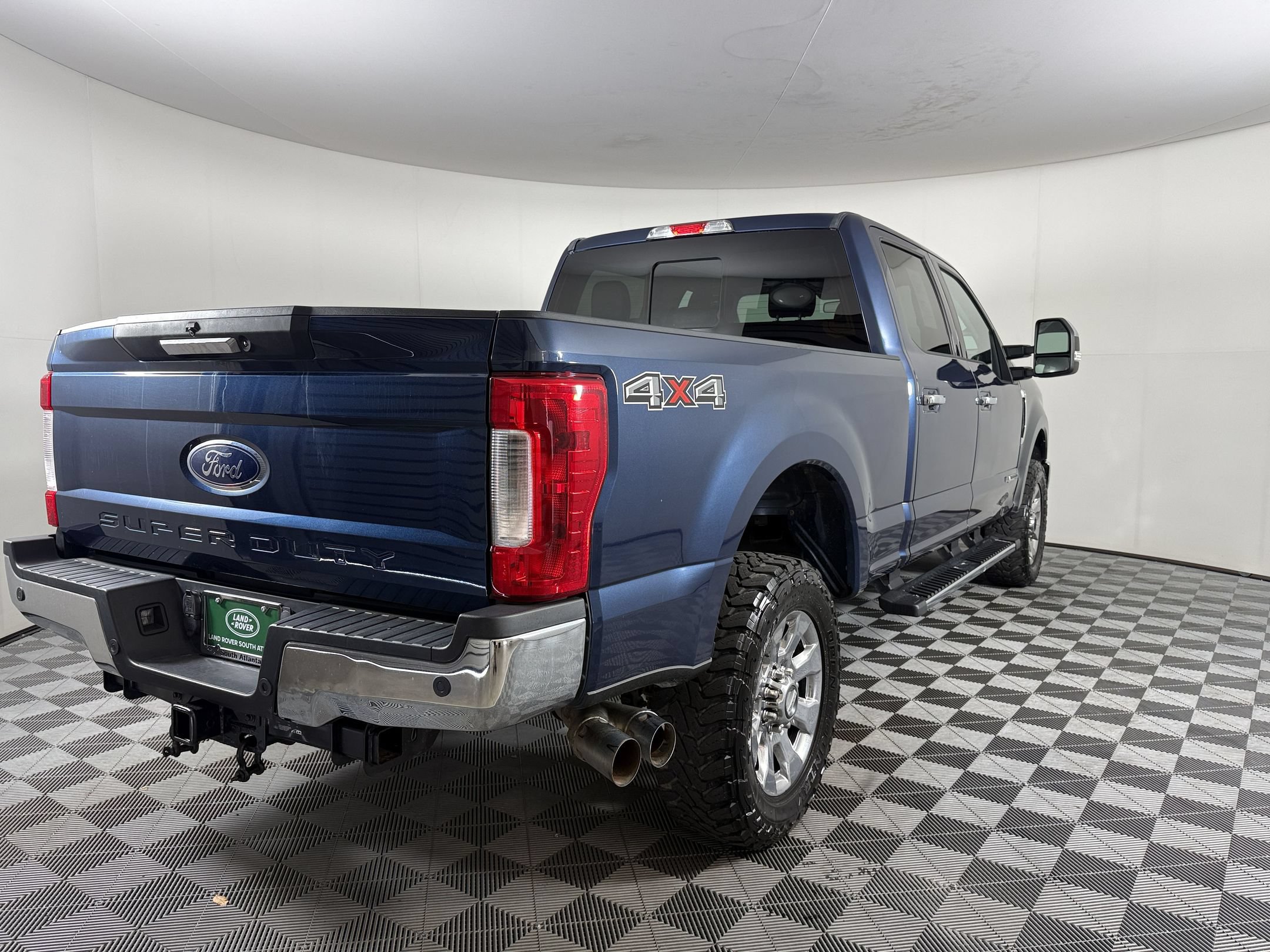 Used 2018 Ford F250 Lariat w/ Chrome Package AWD/4WD image 9