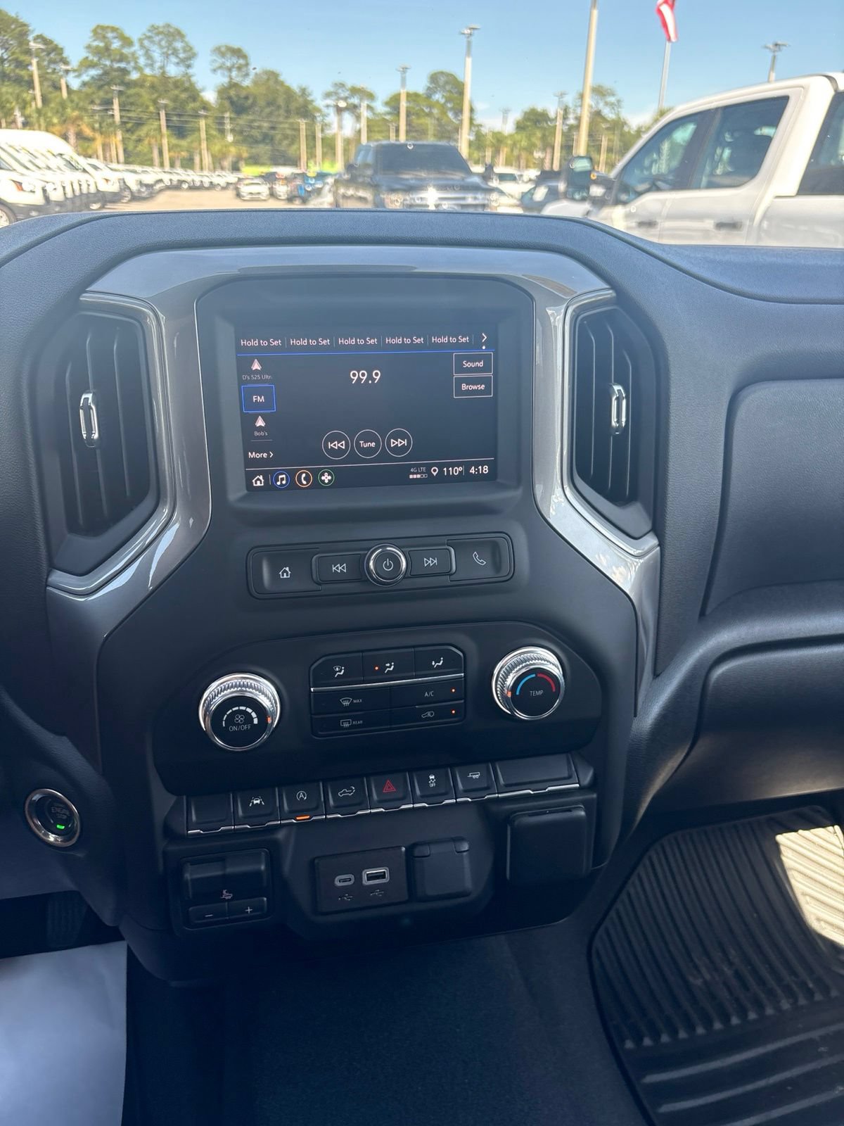 Used 2024 GMC Sierra 1500 Pro w/ Pro Value Package RWD image 25