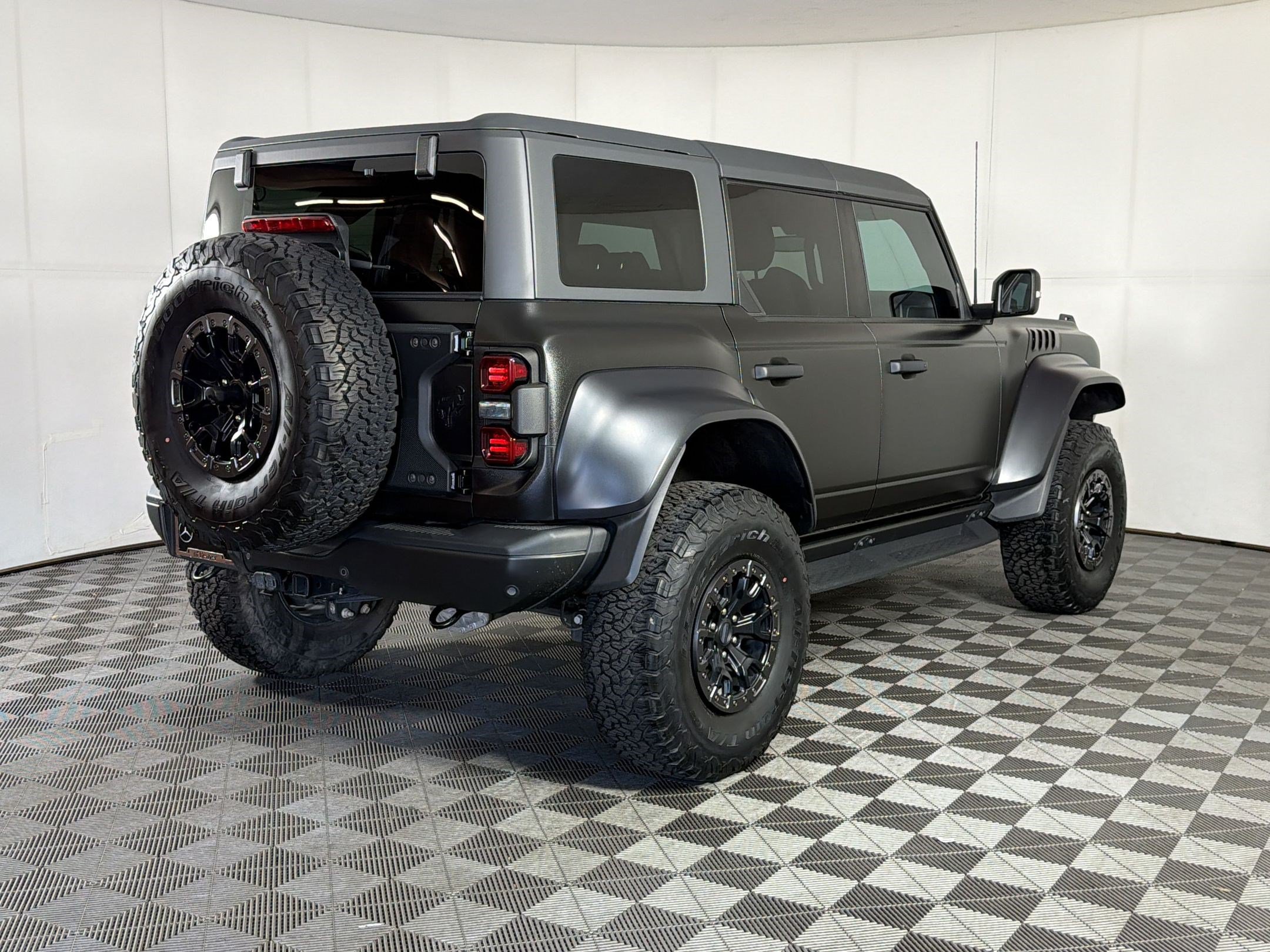 Used 2022 Ford Bronco Raptor AWD/4WD image 9