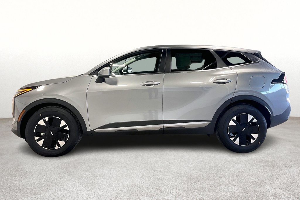 Used 2026 Kia Sportage LX FWD image 7