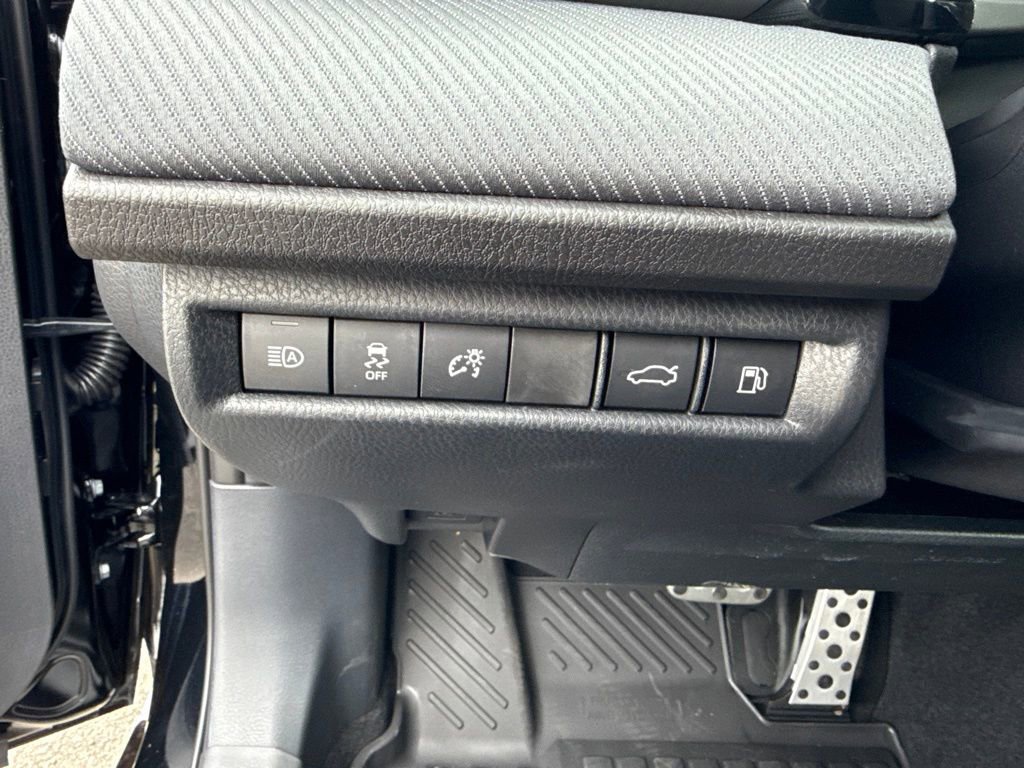 New 2026 Toyota Camry Hybrid image 21