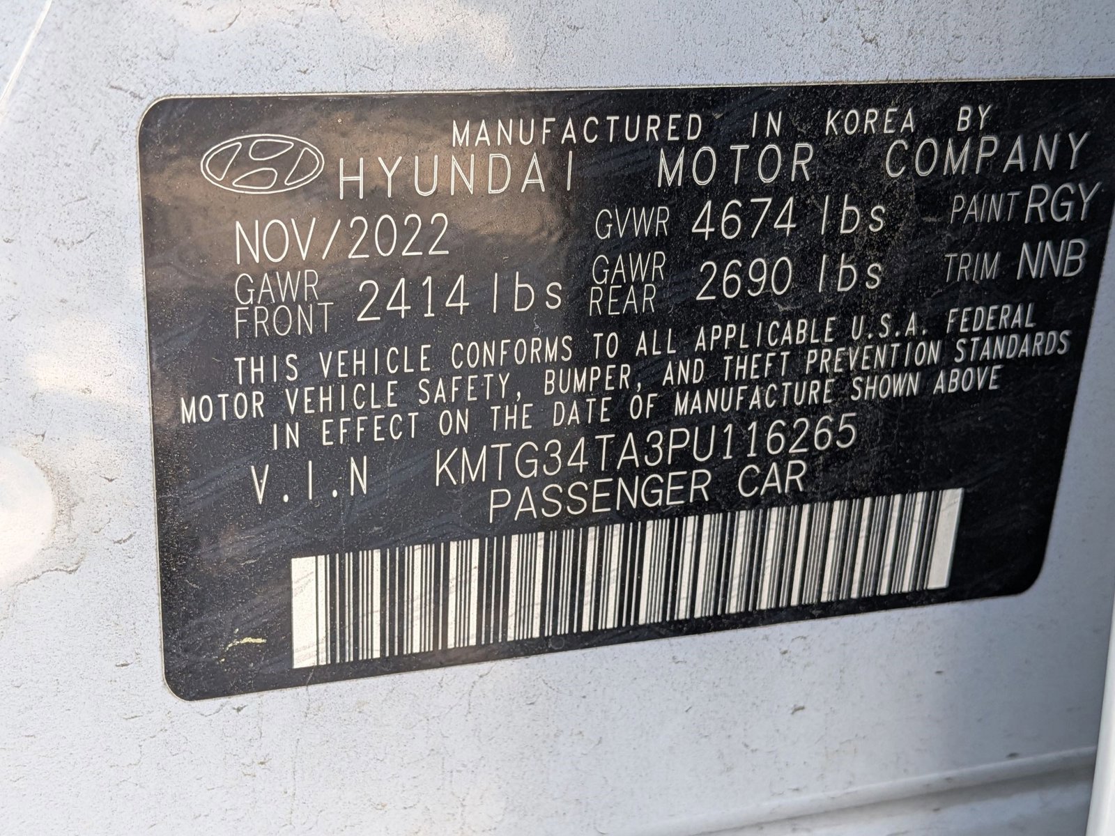 Used 2023 Genesis G70 2.0T RWD image 15