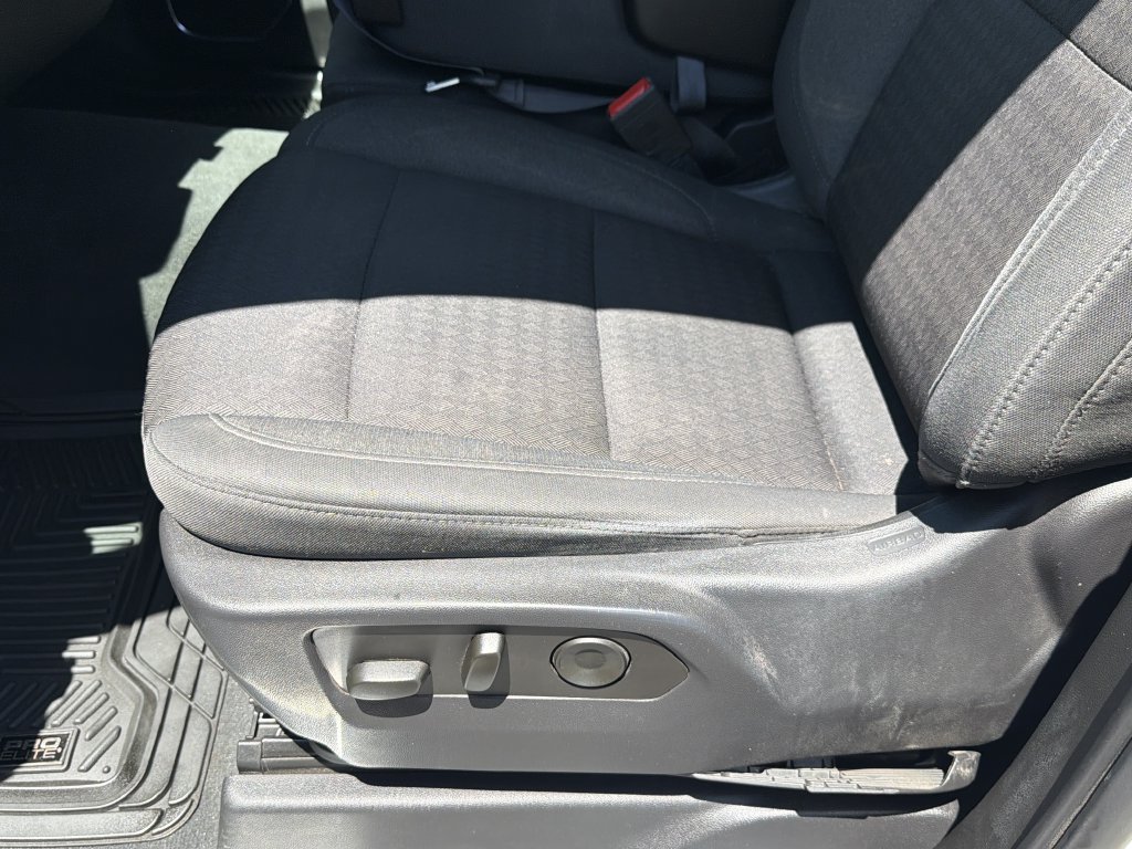 Certified 2022 Chevrolet Silverado 1500 LT RWD image 23