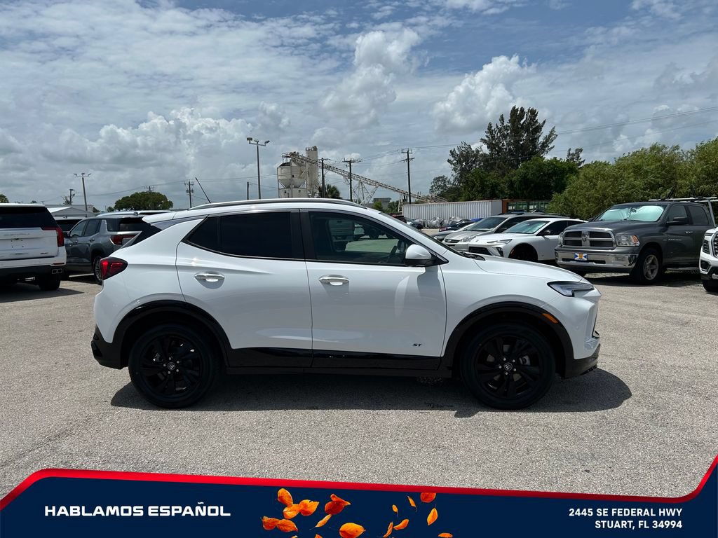 New 2026 Buick Encore GX Sport Touring w/ Advanced Technology Package FWD image 8