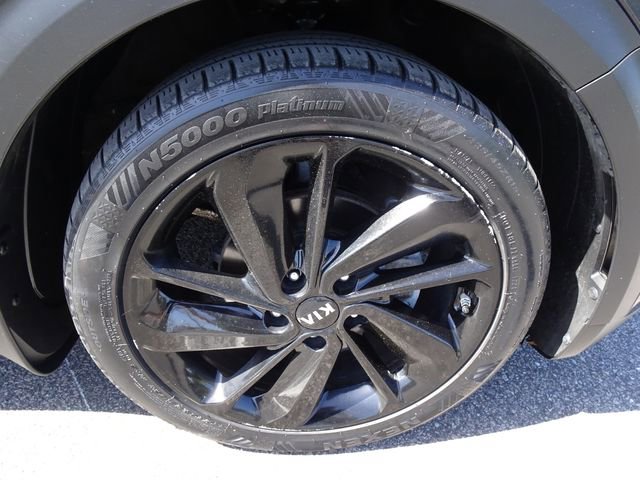 Used 2019 Kia Niro S Touring image 32