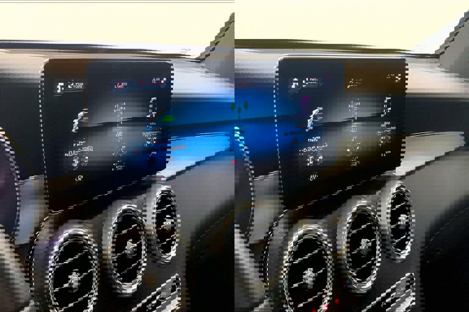 Used 2022 Mercedes-Benz GLC 300 image 23