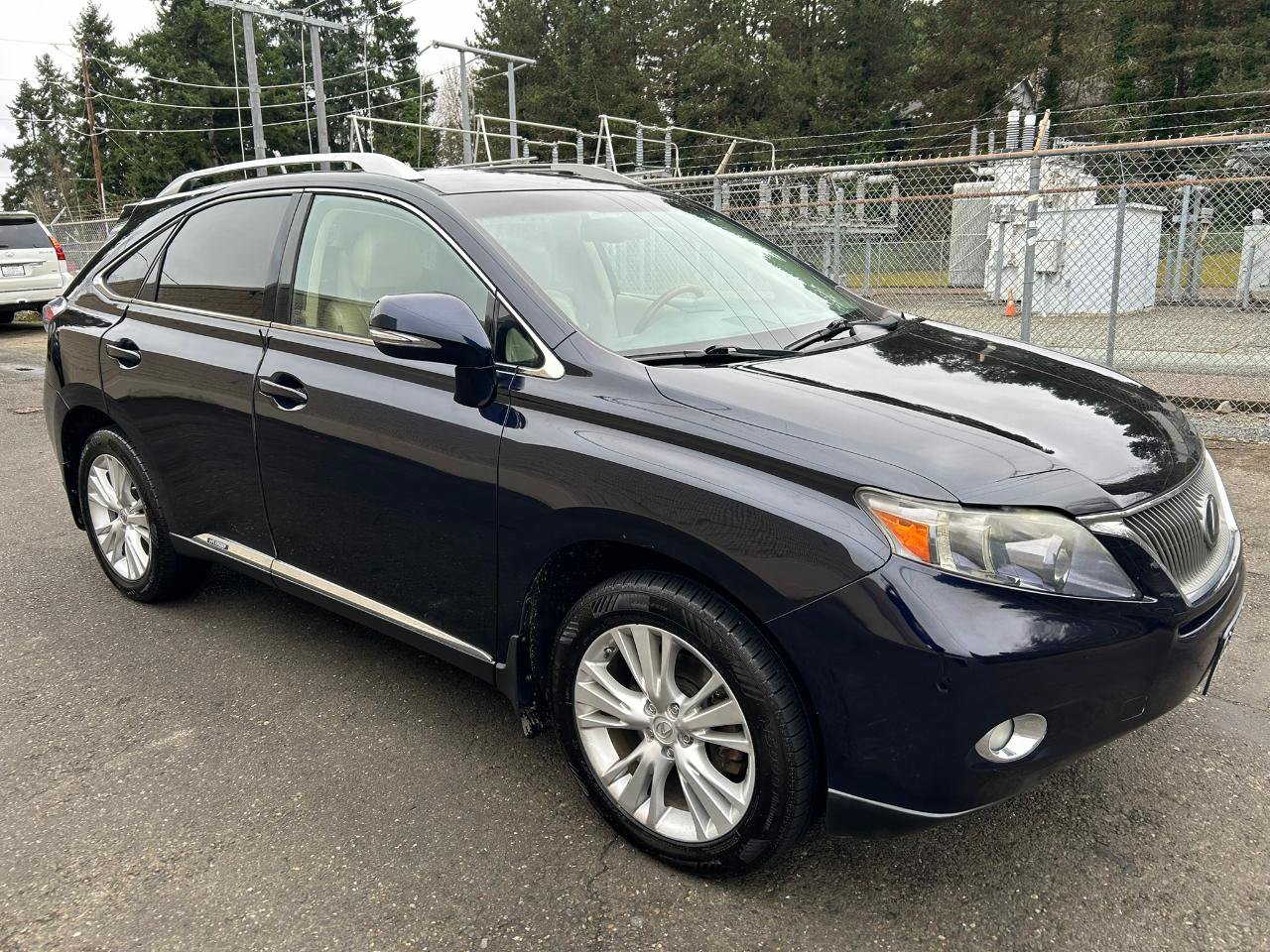 Used 2010 Lexus RX 450h AWD image 3