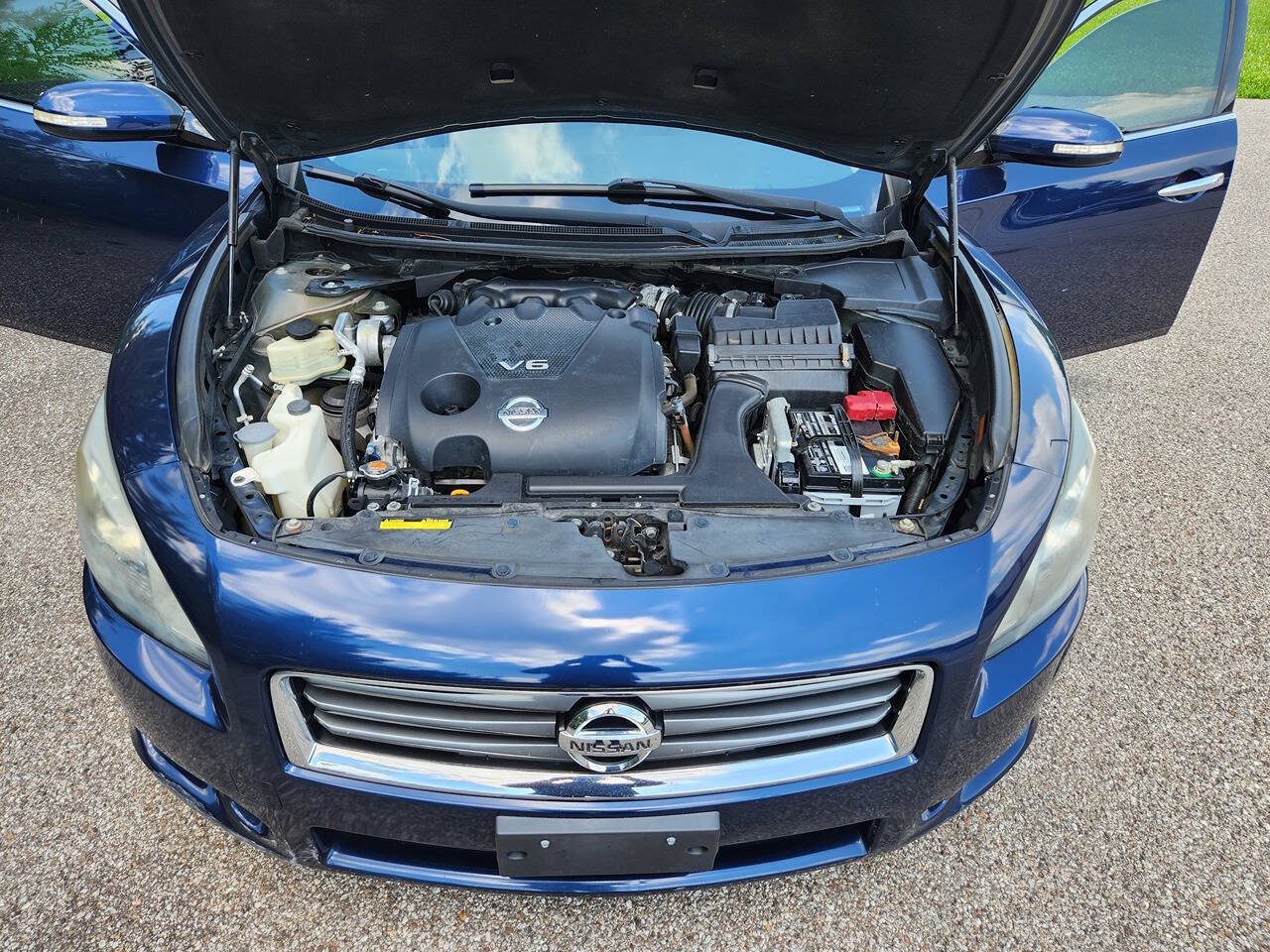 Used 2014 Nissan Maxima 3.5 SV w/ Sport Package FWD image 8