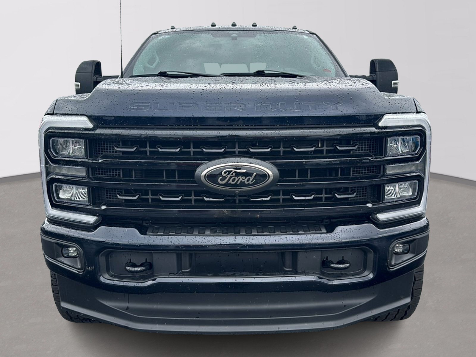Used 2024 Ford F350 Lariat w/ Black Appearance Package AWD/4WD image 3