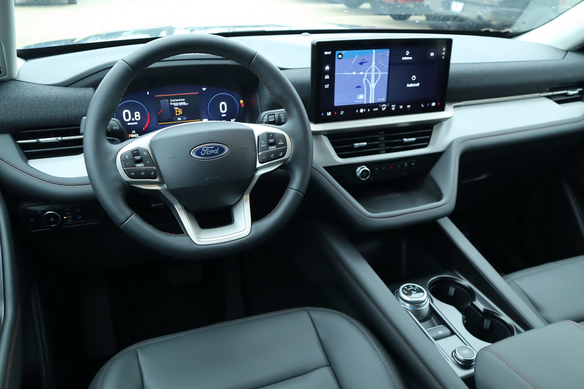 New 2026 Ford Explorer Active w/ Active Comfort Package AWD/4WD image 2