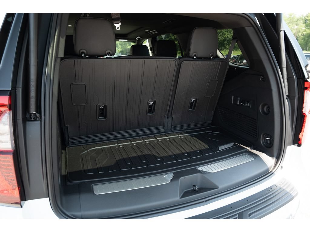New 2026 GMC Yukon Denali w/ Sun & Power Step Package AWD/4WD image 34