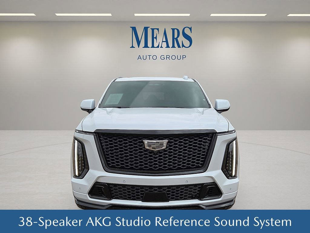Used 2026 Cadillac Escalade V w/ LPO, ONYX Package AWD/4WD image 9
