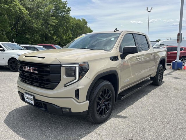 Used 2023 GMC Sierra 1500 Elevation AWD/4WD image 3
