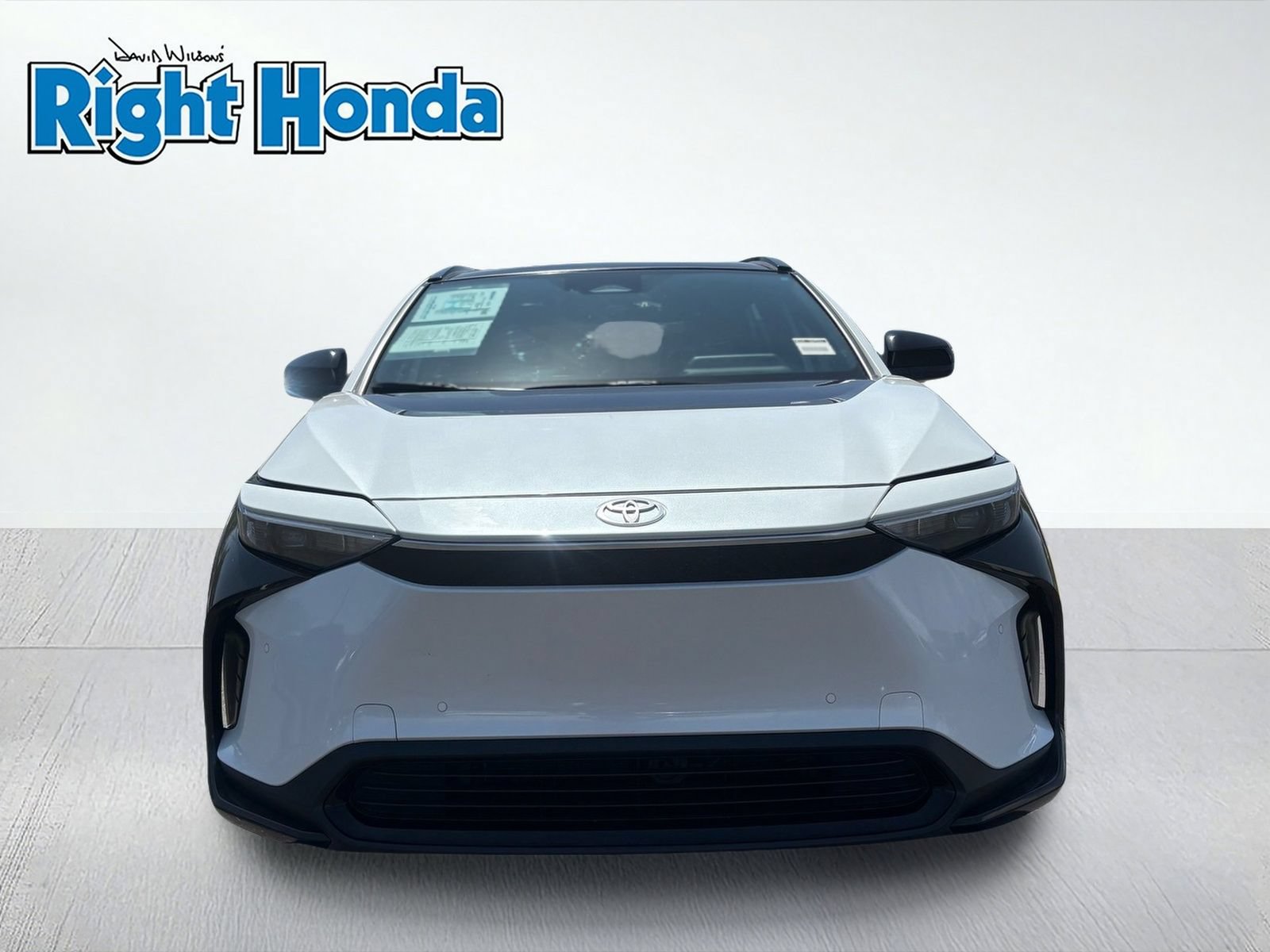 Used 2024 Toyota bZ4X FWD w/ Weather Package image 10