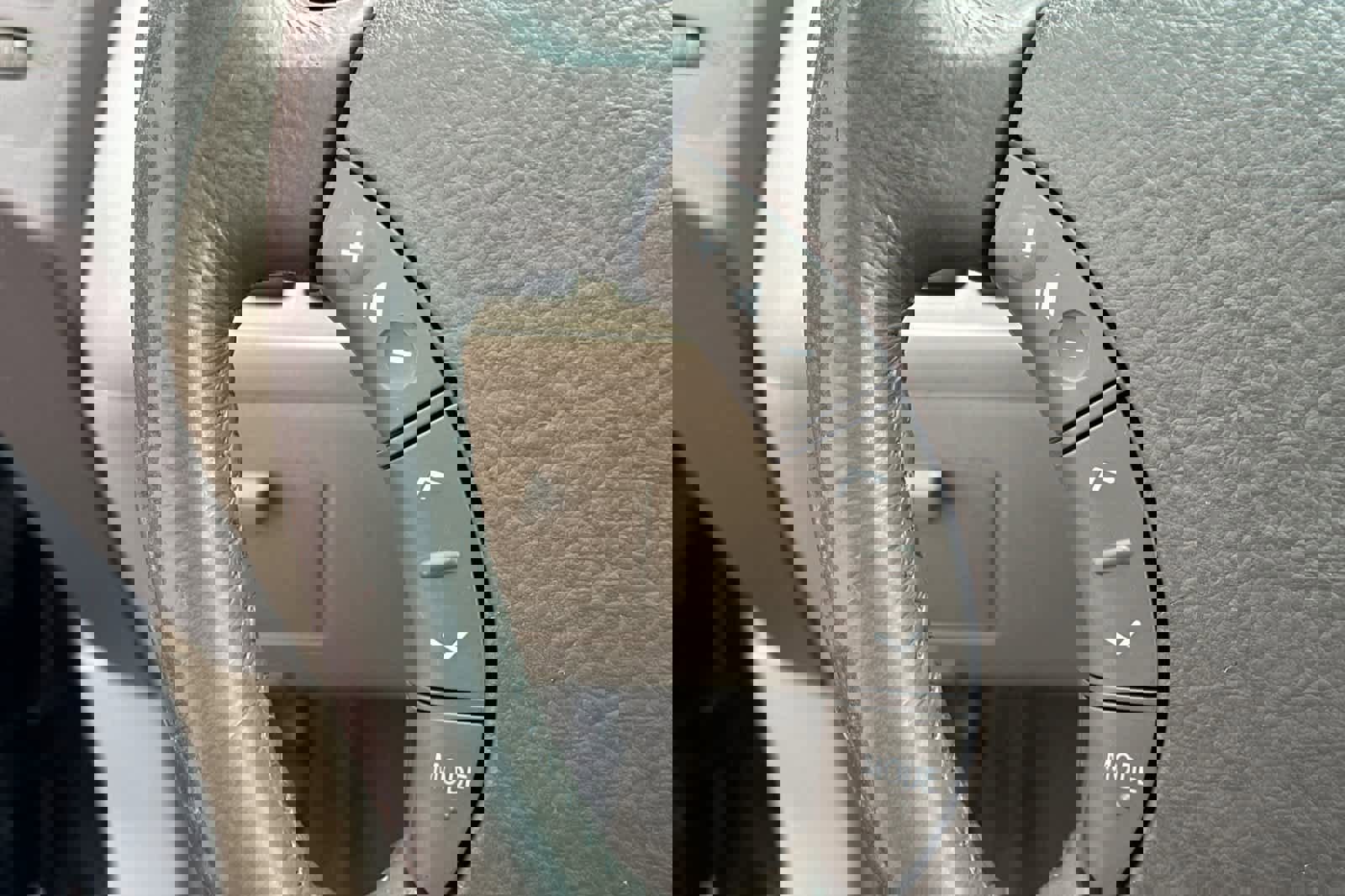 Used 2007 Toyota Highlander Limited image 25