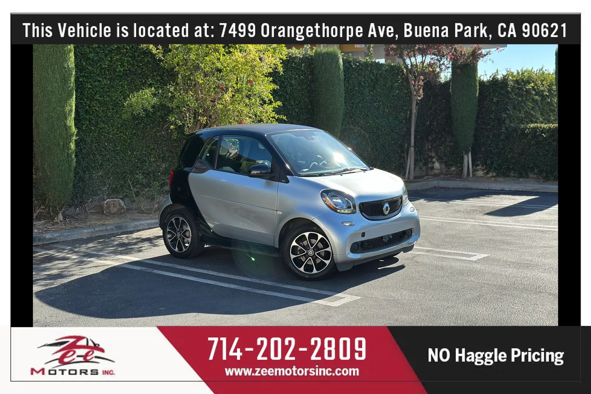 Used 2016 smart fortwo passion RWD image 2