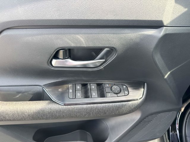 New 2027 Nissan Kicks SV AWD/4WD image 22